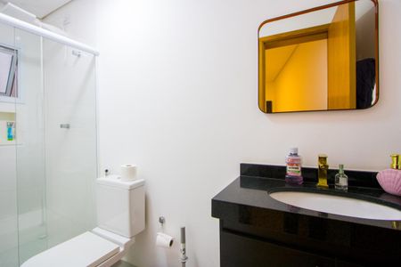 Apartamento para alugar com 115m², 3 quartos e 2 vagas Apartamento para alugar com 115m², 3 quartos e 2 vagasBanheiro do quarto 1