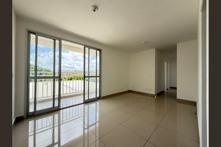 Apartamento para alugar com 80m², 3 quartos e 1 vagaSala