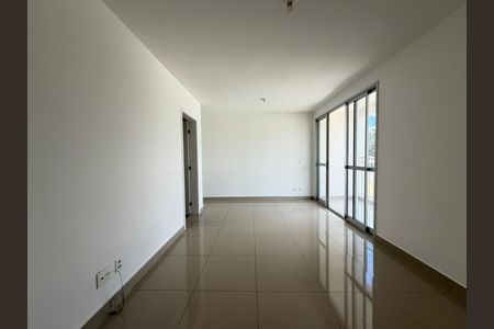 Apartamento para alugar com 80m², 3 quartos e 1 vagaSala