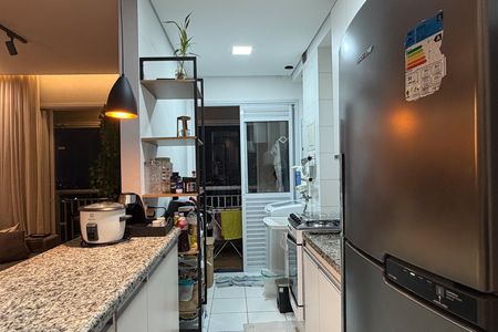 Cozinha e Área de Serviço de apartamento para alugar com 1 quarto, 50m² em Vila Matias, Santos