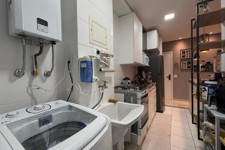 Cozinha e Área de Serviço de apartamento para alugar com 1 quarto, 50m² em Vila Matias, Santos