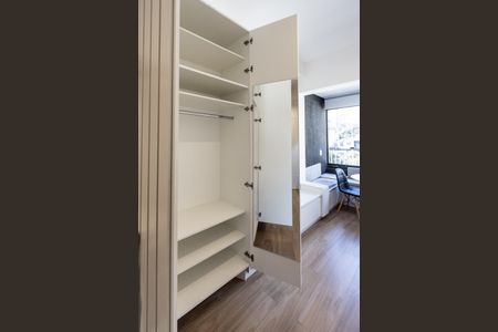 Studio para alugar com 28m², 1 quarto e sem vaga Studio para alugar com 28m², 1 quarto e sem vagaQuarto