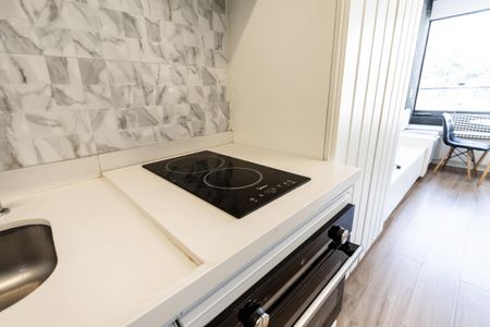 Studio para alugar com 28m², 1 quarto e sem vaga Studio para alugar com 28m², 1 quarto e sem vagaCozinha