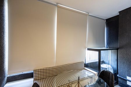 Studio para alugar com 28m², 1 quarto e sem vaga Studio para alugar com 28m², 1 quarto e sem vagaCortinas