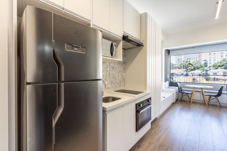 Studio para alugar com 28m², 1 quarto e sem vaga Studio para alugar com 28m², 1 quarto e sem vagaCozinha