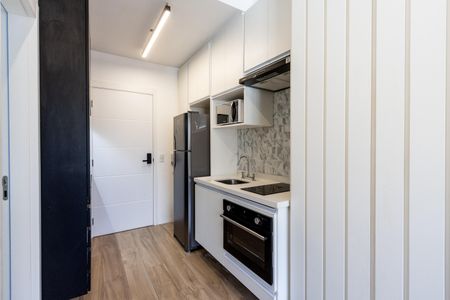 Studio para alugar com 28m², 1 quarto e sem vaga Studio para alugar com 28m², 1 quarto e sem vagaCozinha