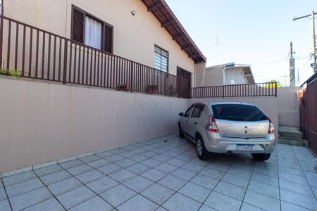 Garagem de casa à venda com 2 quartos, 250m² em Cidade Jardim, Campinas