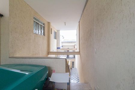 Casa para alugar com 45m², 1 quarto e sem vagaQuintal