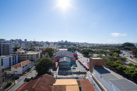 VISTA de apartamento para alugar com 3 quartos, 90m² em Coração Eucarístico, Belo Horizonte