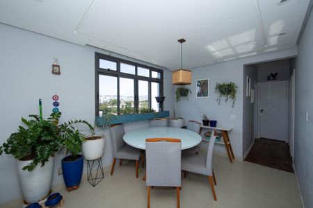 SALA de apartamento para alugar com 3 quartos, 90m² em Coração Eucarístico, Belo Horizonte