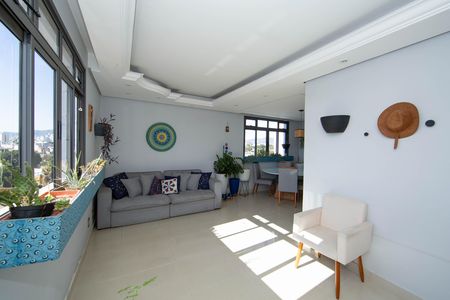 SALA de apartamento para alugar com 3 quartos, 90m² em Coração Eucarístico, Belo Horizonte