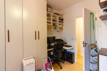 Apartamento à venda com 62m², 2 quartos e 2 vagasQuarto 2