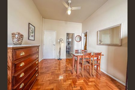 Apartamento para alugar com 75m², 2 quartos e sem vaga