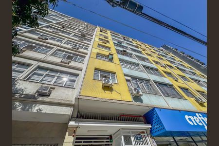 Apartamento para alugar com 75m², 2 quartos e sem vaga