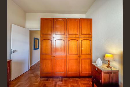 Apartamento para alugar com 75m², 2 quartos e sem vaga