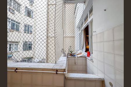 Apartamento para alugar com 75m², 2 quartos e sem vaga