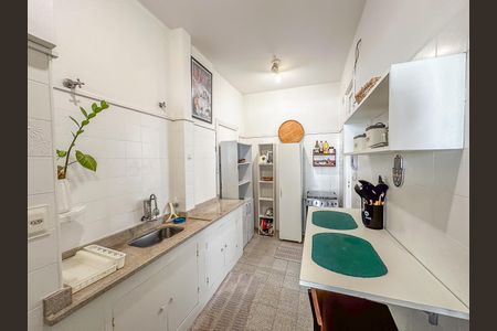 Apartamento para alugar com 75m², 2 quartos e sem vaga