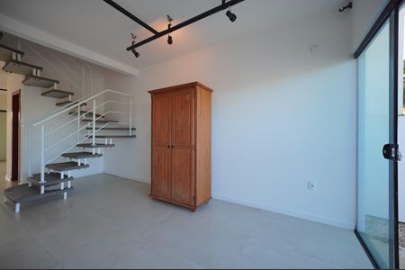 Casa para alugar com 80m², 2 quartos e 1 vagaSala
