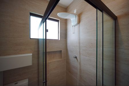 Casa para alugar com 80m², 2 quartos e 1 vagaBanheiro