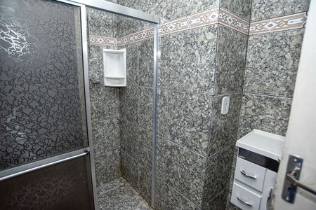 Casa para alugar com 101m², 2 quartos e 1 vaga Casa para alugar com 101m², 2 quartos e 1 vagaBanheiro 1