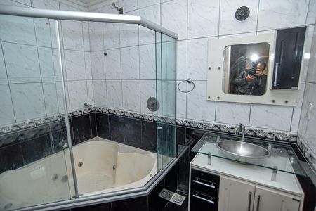 Casa para alugar com 101m², 2 quartos e 1 vaga Casa para alugar com 101m², 2 quartos e 1 vagaBanheiro da Suíte