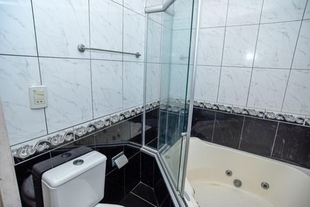 Casa para alugar com 101m², 2 quartos e 1 vaga Casa para alugar com 101m², 2 quartos e 1 vagaBanheiro da Suíte