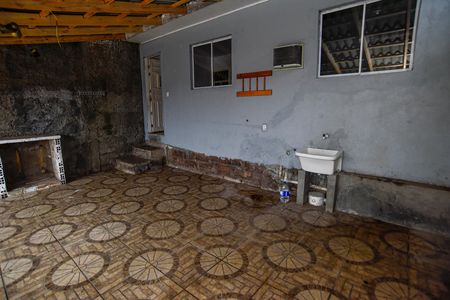 Casa para alugar com 101m², 2 quartos e 1 vaga Casa para alugar com 101m², 2 quartos e 1 vagaÁrea de Serviço