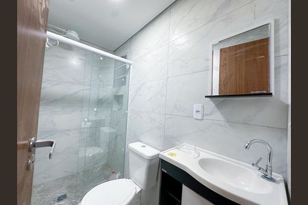 Banheiro de apartamento para alugar com 1 quarto, 30m² em Lapa, São Paulo