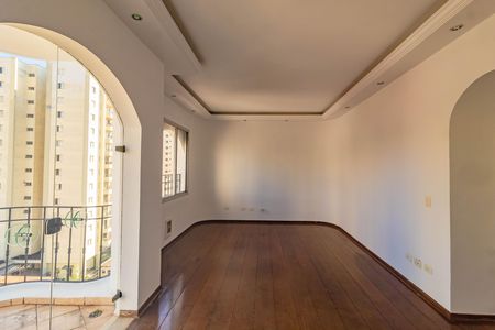 Apartamento para alugar com 3 quartos, 70m² em Campo Belo, São Paulo