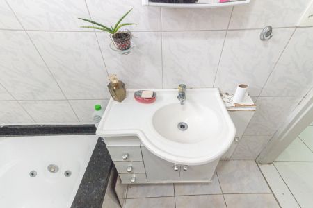 Banheiro 1 de casa à venda com 2 quartos, 90m² em Vila Gomes Cardim, São Paulo