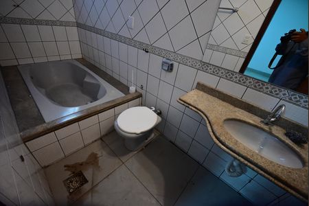 Casa para alugar com 428m², 3 quartos e 4 vagas
