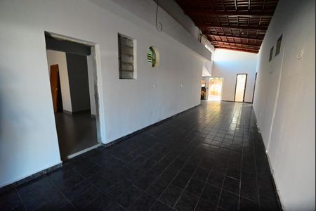 Casa para alugar com 3 quartos, 428m² em Vila Americano do Brasil, Goiânia