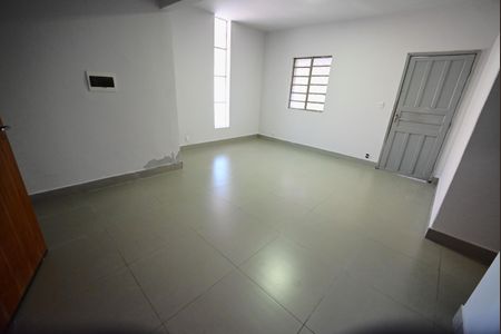 Casa para alugar com 428m², 3 quartos e 4 vagas