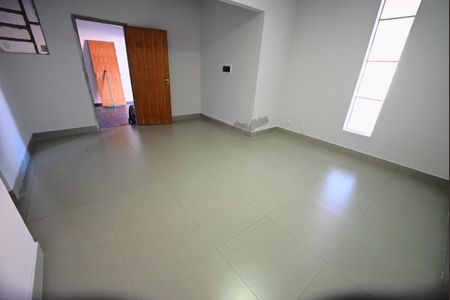 Casa para alugar com 428m², 3 quartos e 4 vagas