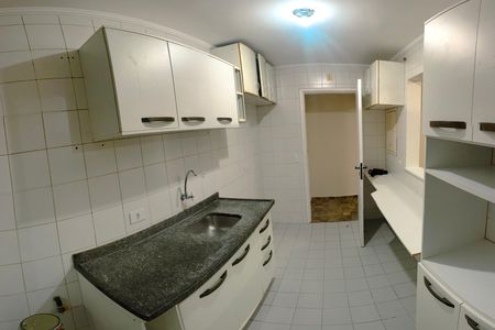 Cozinha e Área de Serviço de apartamento para alugar com 3 quartos, 77m² em Jardim Caboré, São Paulo