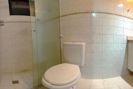 Banheiro da Suíte 1 de apartamento para alugar com 3 quartos, 77m² em Jardim Caboré, São Paulo