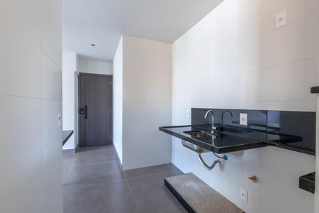 Cozinha de apartamento à venda com 1 quarto, 39m² em Santa Efigênia, Belo Horizonte