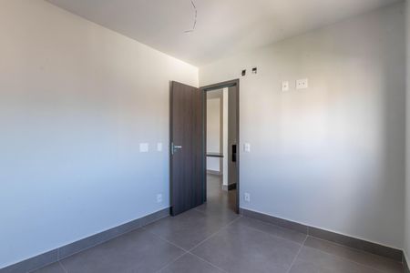 Quarto de apartamento à venda com 1 quarto, 39m² em Santa Efigênia, Belo Horizonte
