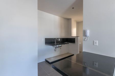 Cozinha de apartamento à venda com 1 quarto, 39m² em Santa Efigênia, Belo Horizonte