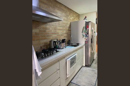 Casa de condomínio à venda com 190m², 3 quartos e 3 vagas Casa de condomínio à venda com 190m², 3 quartos e 3 vagasCozinha