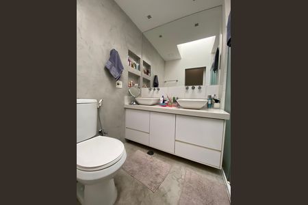 Casa de condomínio à venda com 190m², 3 quartos e 3 vagas Casa de condomínio à venda com 190m², 3 quartos e 3 vagasQuarto 1 - Suíte