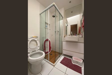Casa de condomínio à venda com 190m², 3 quartos e 3 vagas Casa de condomínio à venda com 190m², 3 quartos e 3 vagasQuarto 3 - Suíte