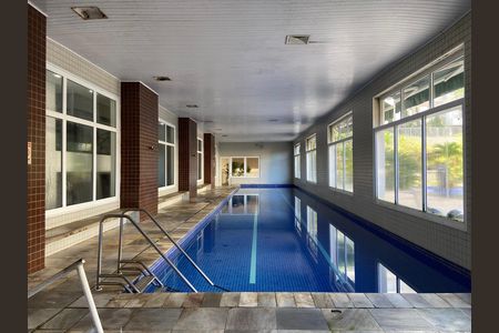 Casa de condomínio à venda com 190m², 3 quartos e 3 vagas Casa de condomínio à venda com 190m², 3 quartos e 3 vagasÁreas Comuns