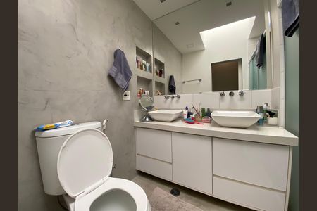 Casa de condomínio à venda com 190m², 3 quartos e 3 vagas Casa de condomínio à venda com 190m², 3 quartos e 3 vagasQuarto 1 - Suíte