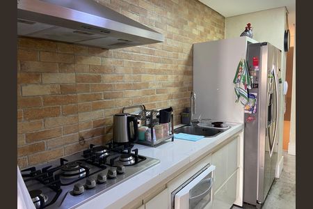 Casa de condomínio à venda com 190m², 3 quartos e 3 vagas Casa de condomínio à venda com 190m², 3 quartos e 3 vagasCozinha