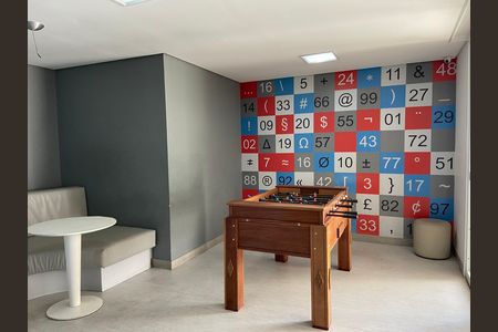 Casa de condomínio à venda com 190m², 3 quartos e 3 vagas Casa de condomínio à venda com 190m², 3 quartos e 3 vagasÁreas Comuns