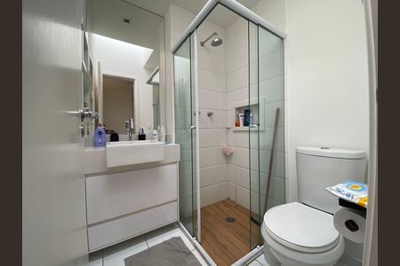 Casa de condomínio à venda com 190m², 3 quartos e 3 vagas Casa de condomínio à venda com 190m², 3 quartos e 3 vagasQuarto 2 - Suíte