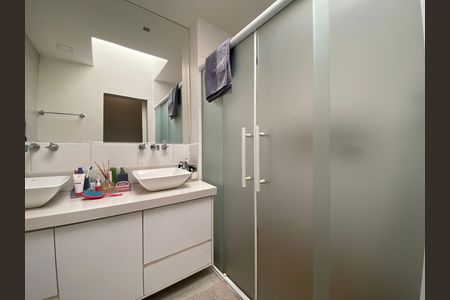 Casa de condomínio à venda com 190m², 3 quartos e 3 vagas Casa de condomínio à venda com 190m², 3 quartos e 3 vagasQuarto 1 - Suíte