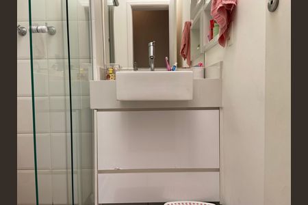 Casa de condomínio à venda com 190m², 3 quartos e 3 vagas Casa de condomínio à venda com 190m², 3 quartos e 3 vagasQuarto 3 - Suíte