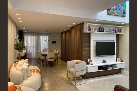 Casa de condomínio à venda com 190m², 3 quartos e 3 vagas Casa de condomínio à venda com 190m², 3 quartos e 3 vagasSala